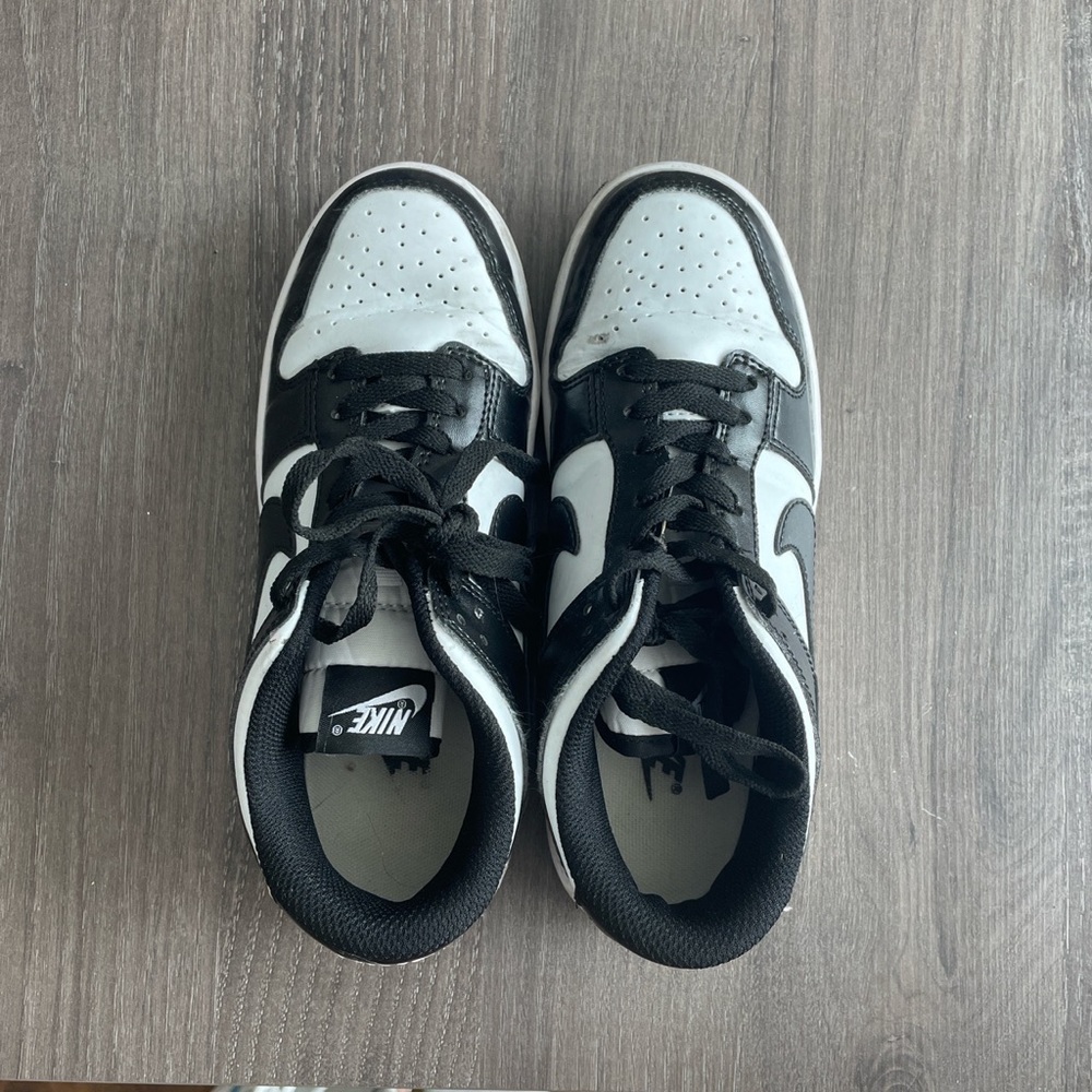 Authentic Nike panda dunks womens size 7